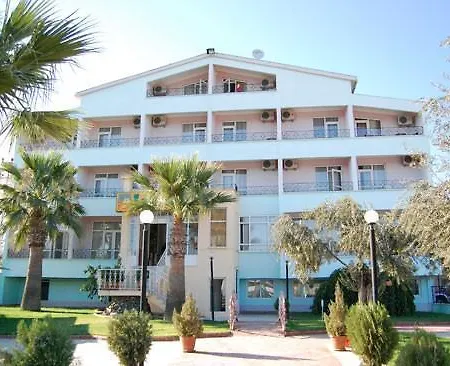 Hotel Lambada 3*